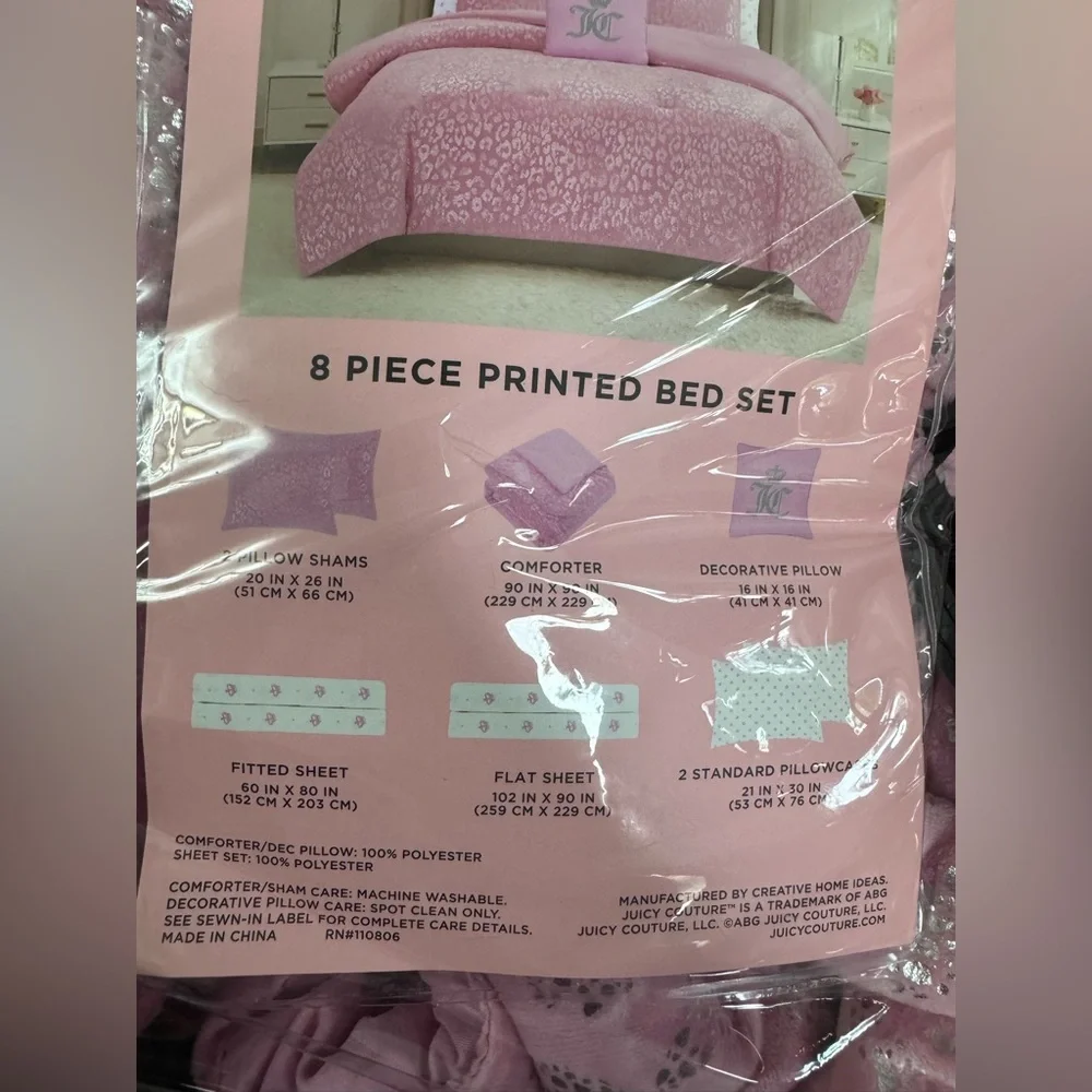 Juicy Couture Pink Queen Comforter Set with Leopard Print 8 pieces NWT girly 💕 - Picture 2 of 8